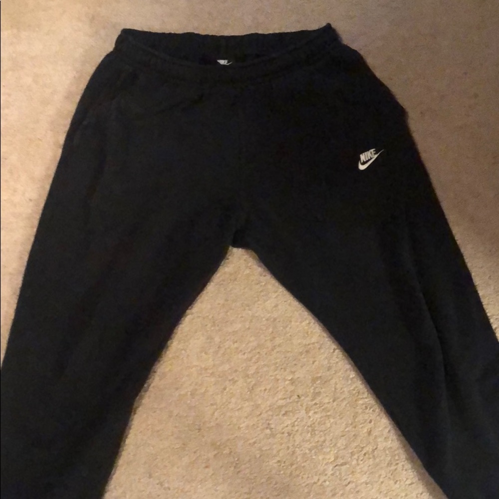 Black Nike joggers